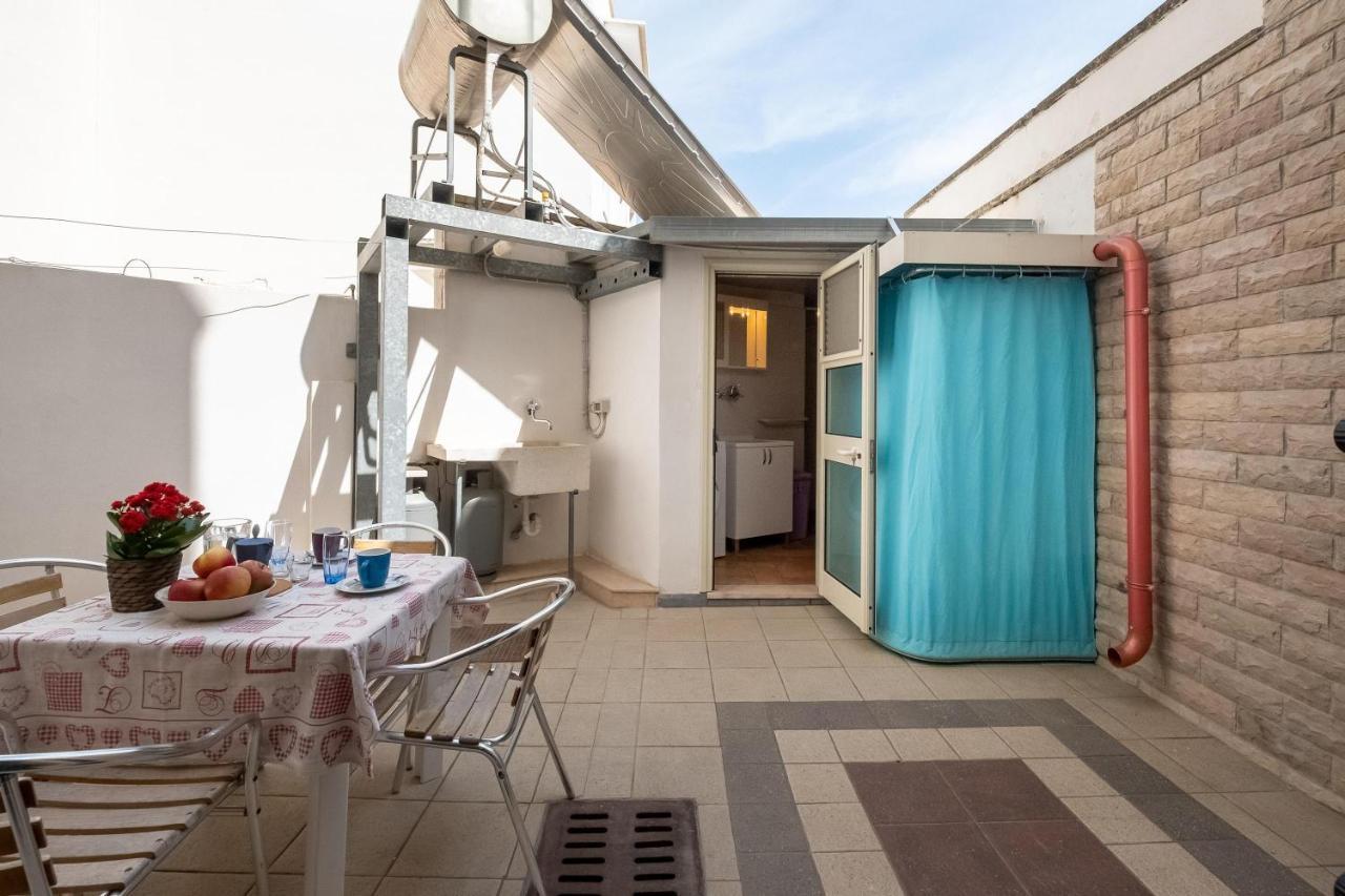 Casa Vacanze Kaloceri Torre dell'Orso Exterior photo